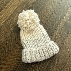 Lemon White Knit Pom-Pom Beanie